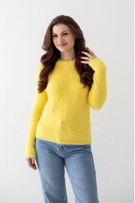 Светр жіночий